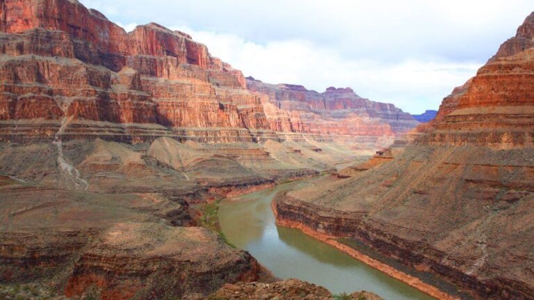 How Sedimentary Rocks Are Made: Lesson and Experiment Guide